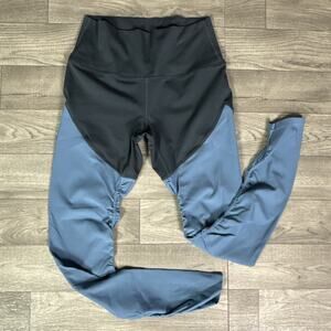 Zyia Active Mid Rise Ruched Storm Parallel Luxe Legging Gray Blue sz 4